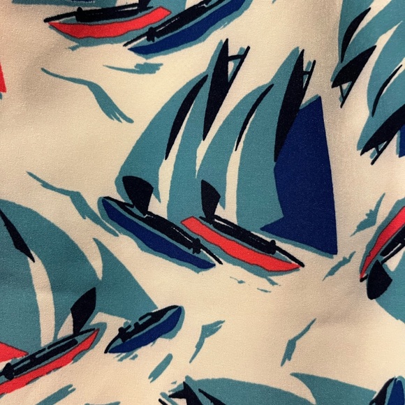 J CREW MENS 8” SWIM TRUNKS SIZE MEDIUM NWT! - Picture 5 of 5